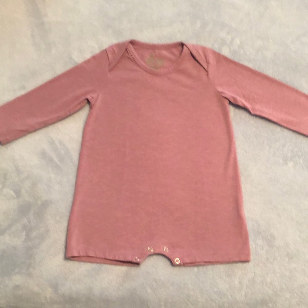 Kate Quinn long sleeve body suit in mauve
